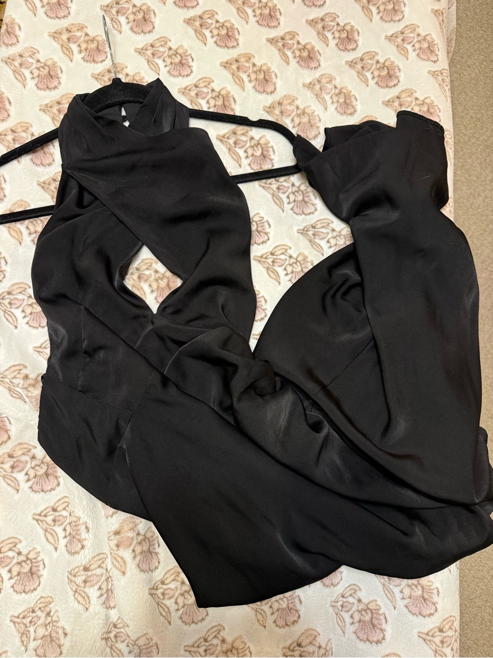 DO+BE Black Satin Halter Neck Full-length Dress